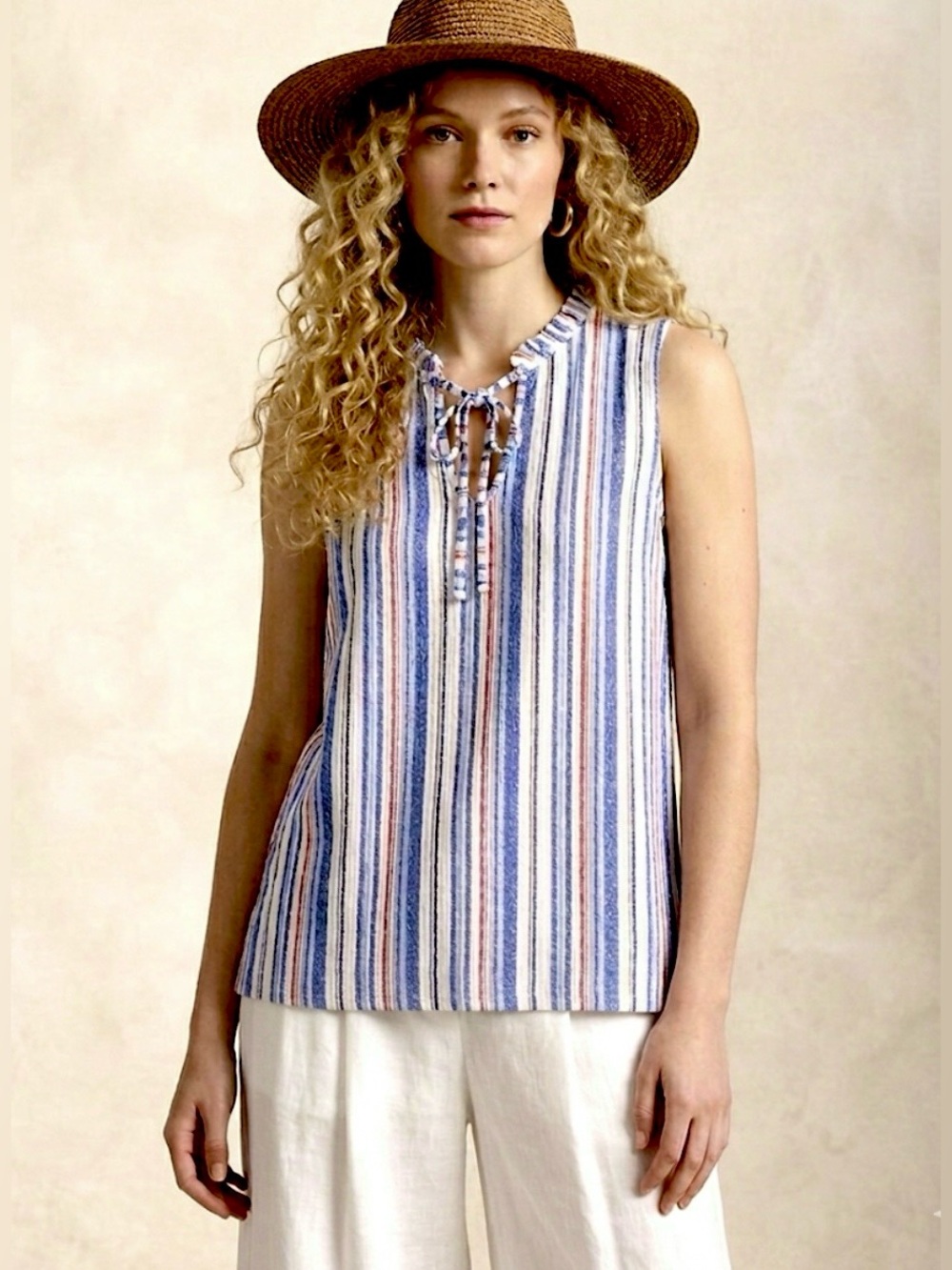RED WHITE & BLUE WOMEN SLEEVELESS RUFFLE TOP 2X KNIT TIE NECK JULY 4TH PREPPY